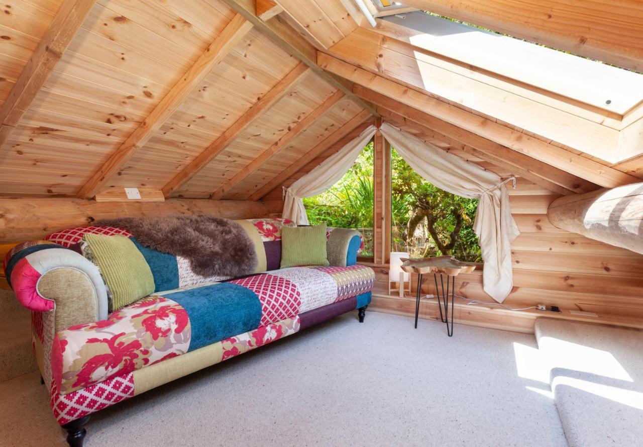 Porthole Log Cabin 曼海德 外观 照片